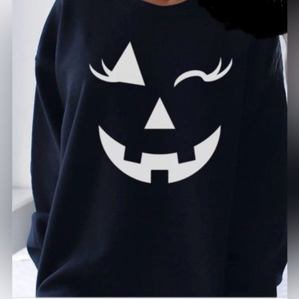 Pumpkin face with lashes t shirt